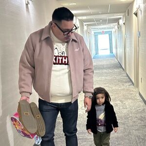 Meet your Posher, Hector